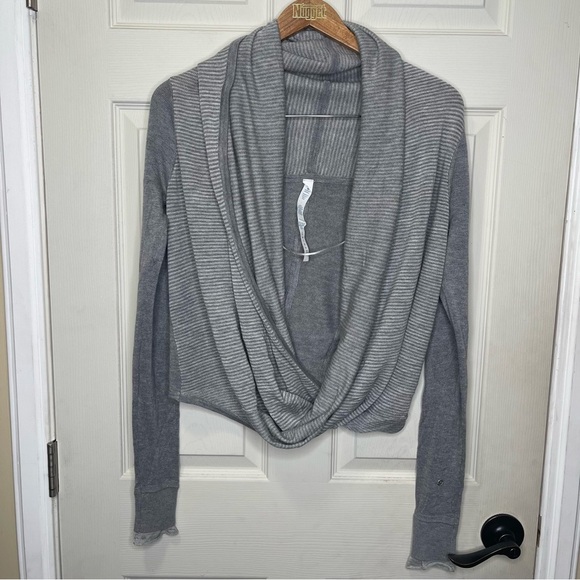 Lululemon Iconic Sweater Wrap Sz 6 - Picture 2 of 10